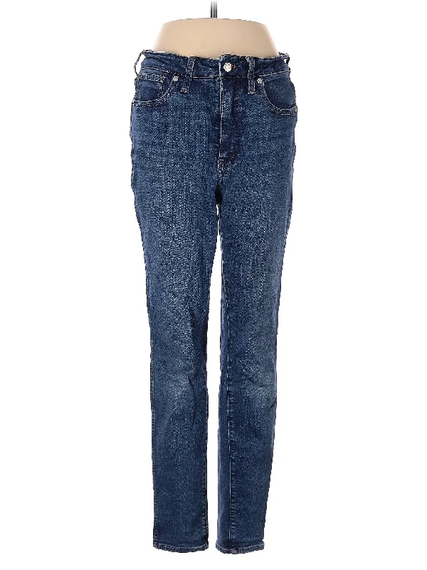 High-Rise Straight-leg Jeans in Medium Wash Sophisticated Women's 